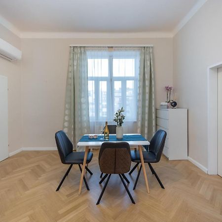 Charming Apartment Near Prater Wien Exterior foto