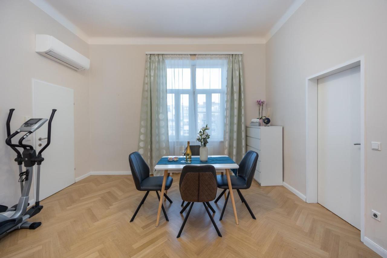 Charming Apartment Near Prater Wien Exterior foto